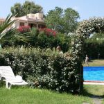 i-mirti-bianchi-residence-giardino-piscina-2-768x512-1.jpg